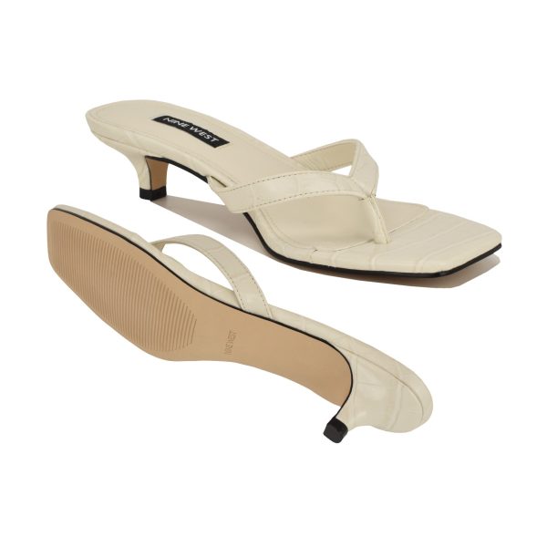 Cassa Thong Kitten Heel Sandals - Image 4